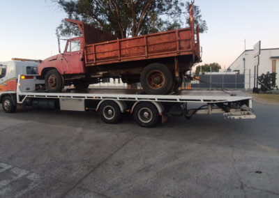 Perth Car Removal and Towing, Truck towing Perth, Car towing Perth, Perth Vehicle towing, Perth Towing, Universal towing car removals Perth, cash for car Perth